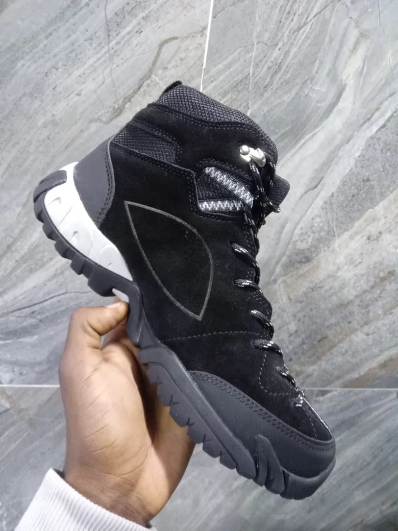 black-the_north_face__ultra__waterproof_trail_running_shoe_unisex_boots_2.webp