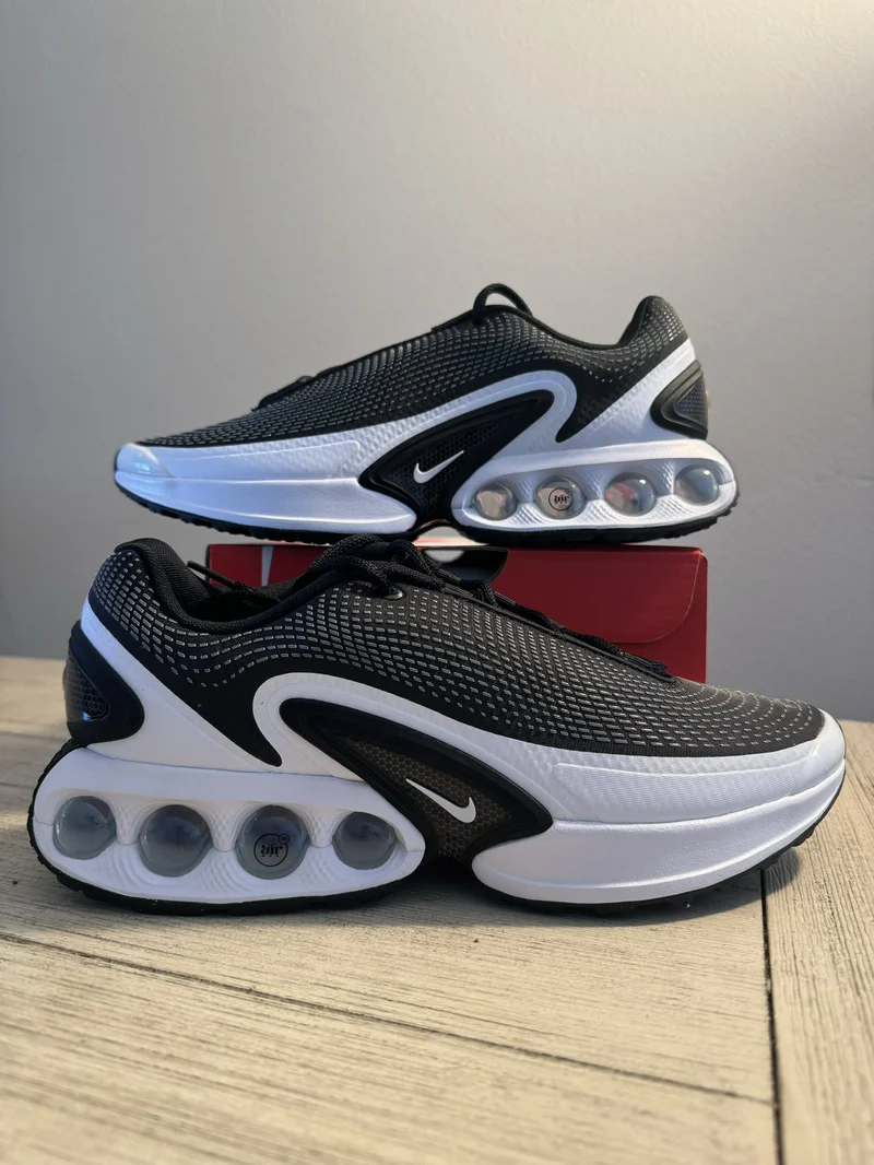 black-white_men's_nike_air_max_dn_casual_shoes_2.webp