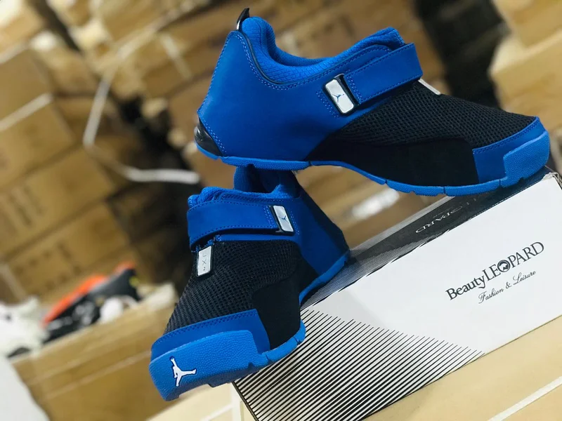 blue-black_air_jordan_lx_vintage_sneakers_2.webp