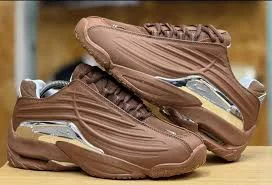brown_nike_x_nokta_hot_step_drake__running_shoes_2.webp