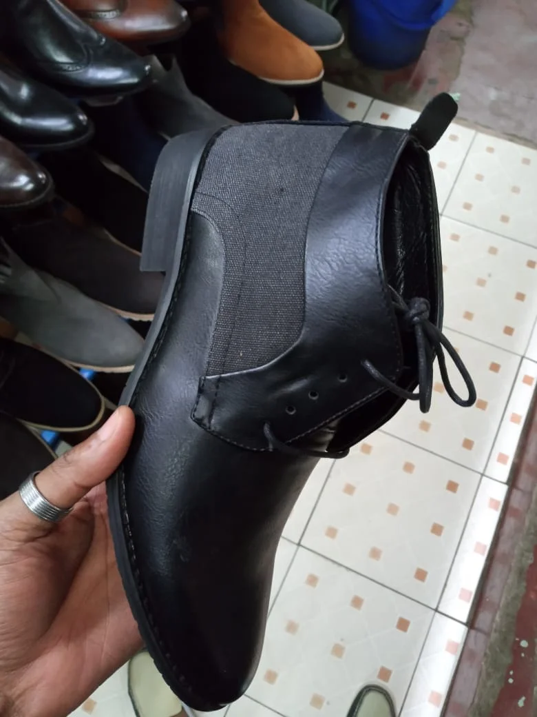 cacatua_black_laced-up_official_boots_for_men_2.webp