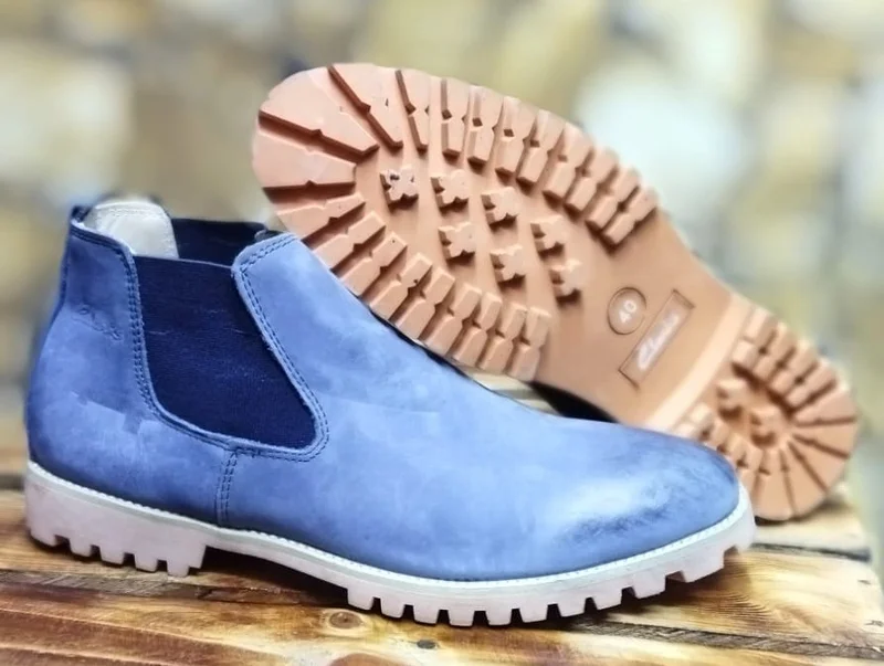 clarks_chelsea_boots_fashion_men_blue_2.webp