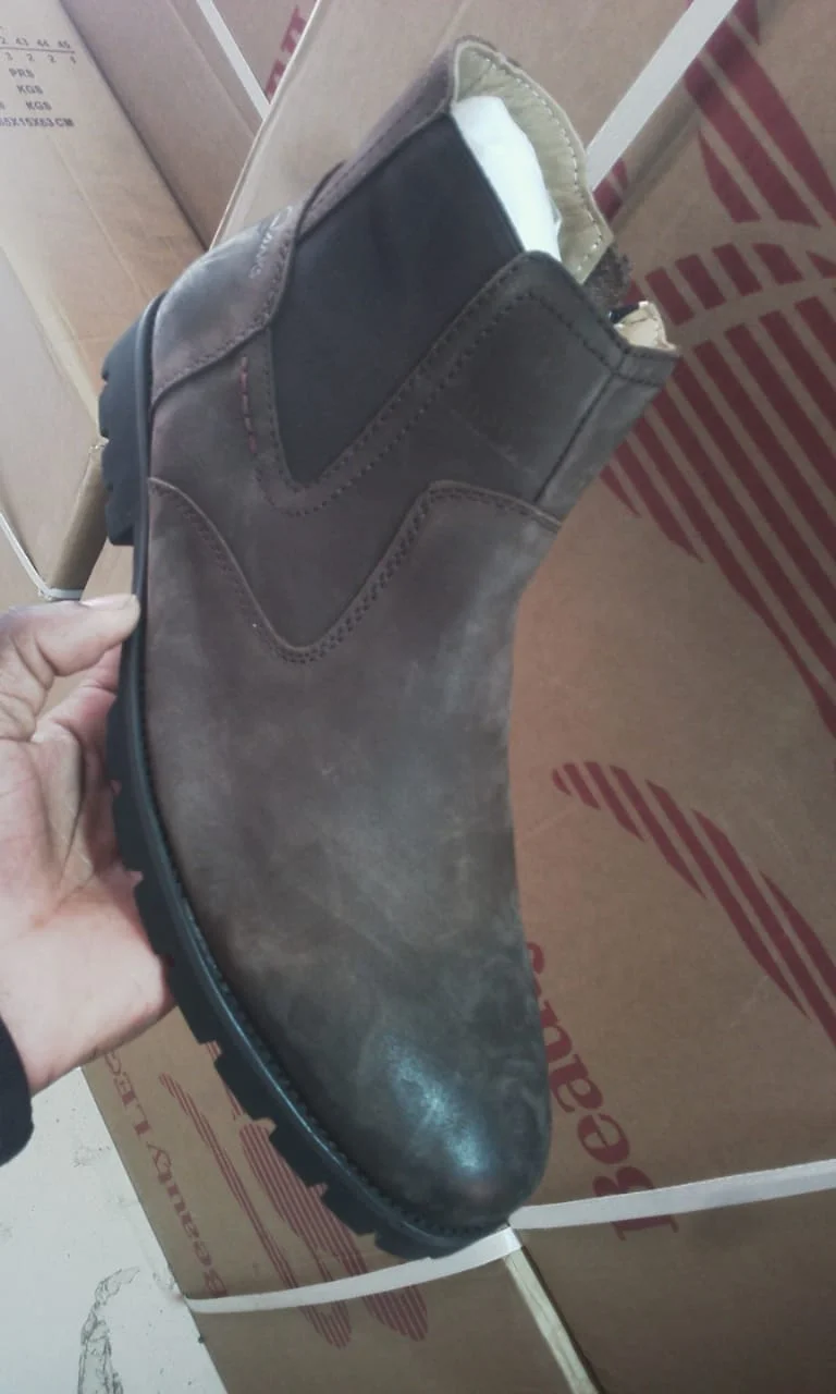 clarks_coffee__chelsea_boots_fashion_men_2.webp