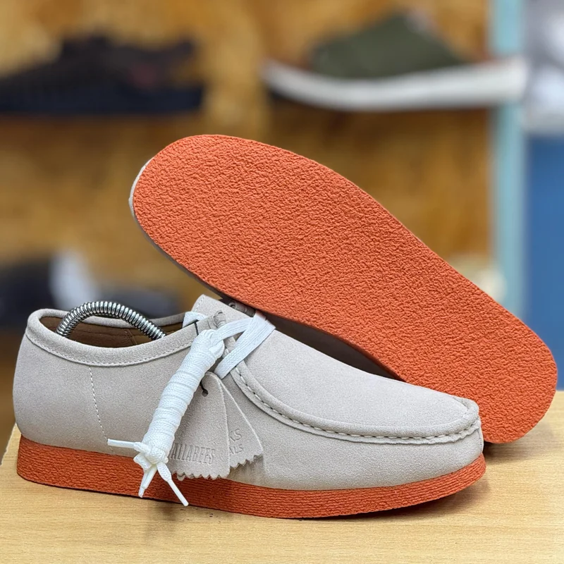 clarks_wallabee_suede_leather_shoes_2.webp