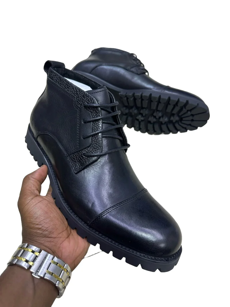 classic_leather_ankle_boots_2.webp