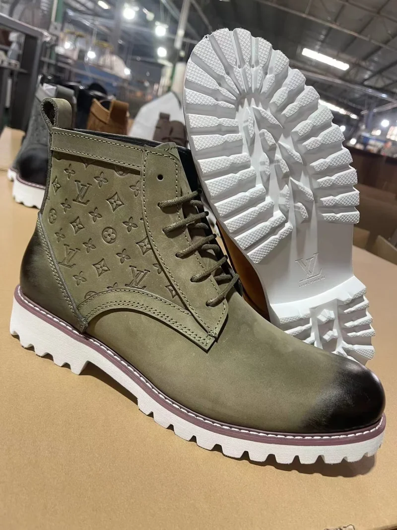 classic_louis_vuitton_boots_shoes-gray_2.webp