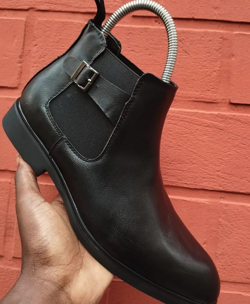 comfortable_slip_on_ankle_shoes_men_leather_chelsea_boots_-_black_2.webp