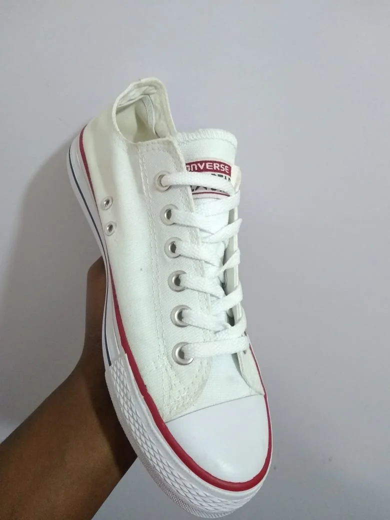 converse_chuck_taylor_all_star'_sneakers_2.webp
