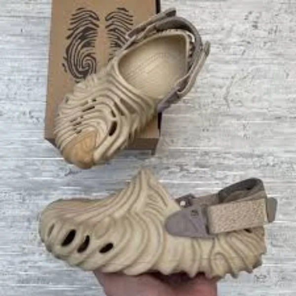 crocs_pollex_x_salehe_bembury_clog_-black_summer_beach_clogs-shoes-beige_sandals_5.webp