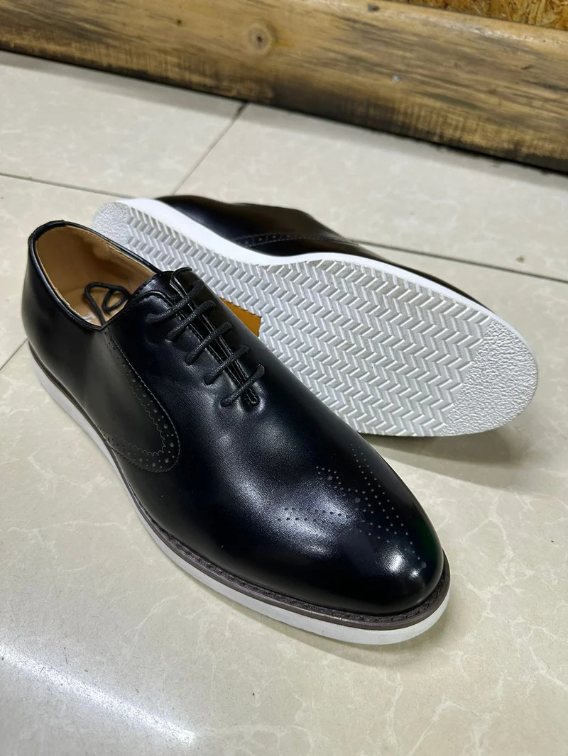 customized_handmade_men_timberland_casual_shoes_2.webp