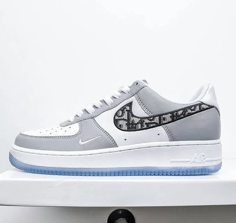 dior_x_air_force_1_low_cool_grey_sneakers_2.webp