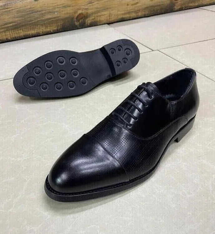 elegant_black_cap_toe_oxford_shoes_-_timeless_style_men_official_shoes_2.webp