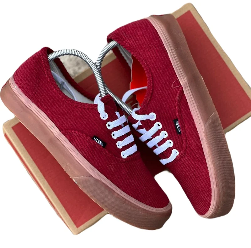 fabric_double_sole_courdry_vans_of_the_wall_sneakers_maroon_-_gum_sole_2.webp