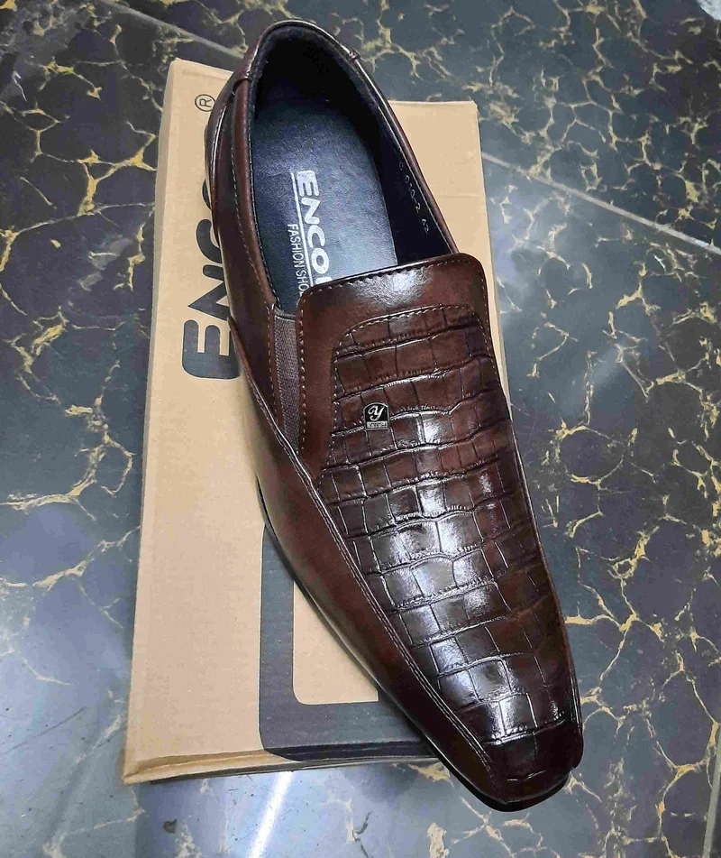 fashion_men_official_coffee_fashion_encor_shoes_footwear_2.webp