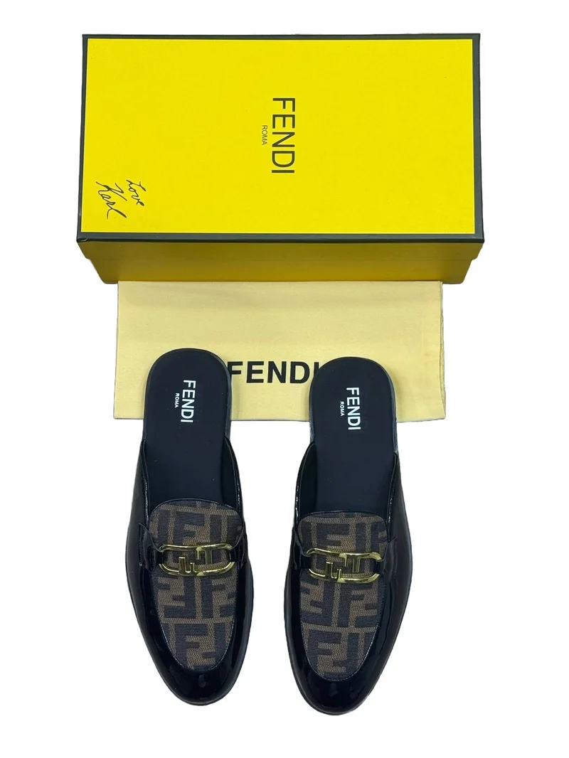 fendi_roma_half_shoes_2.webp