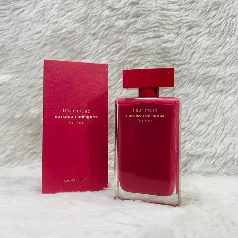 fleur_musc_narciso_rodriguez_for_her_2.webp