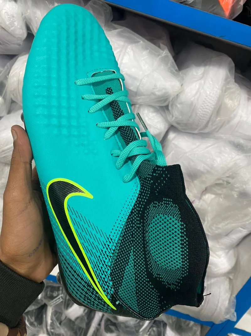 football_boots_nike_high_top_soccer_shoes_unisex_professional_spike_training_2.webp