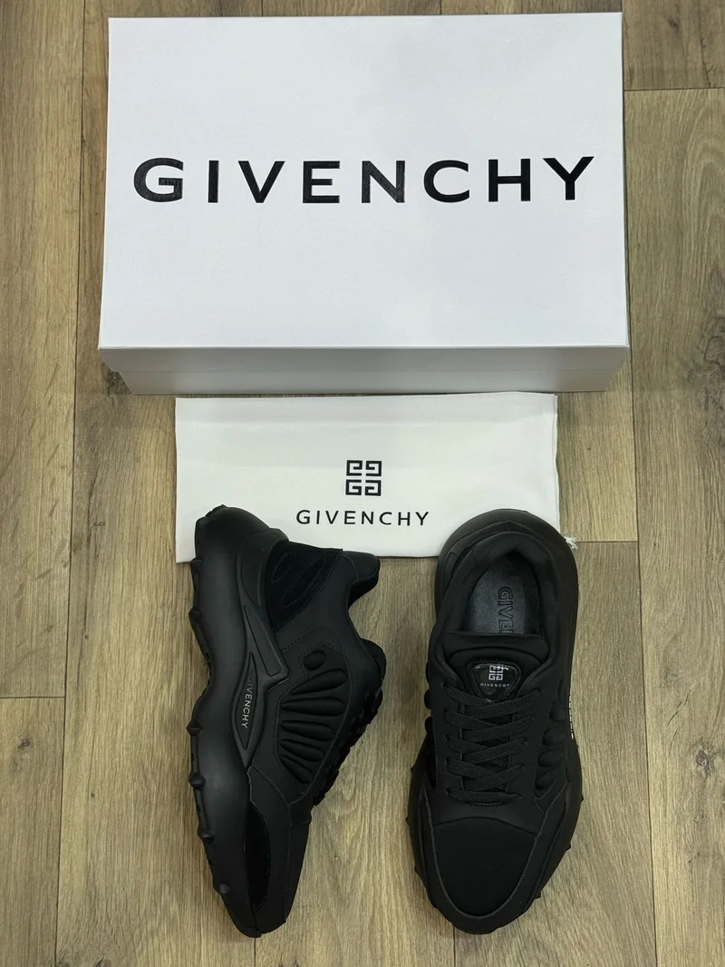 givenchy_sneakers_for_men_2.webp