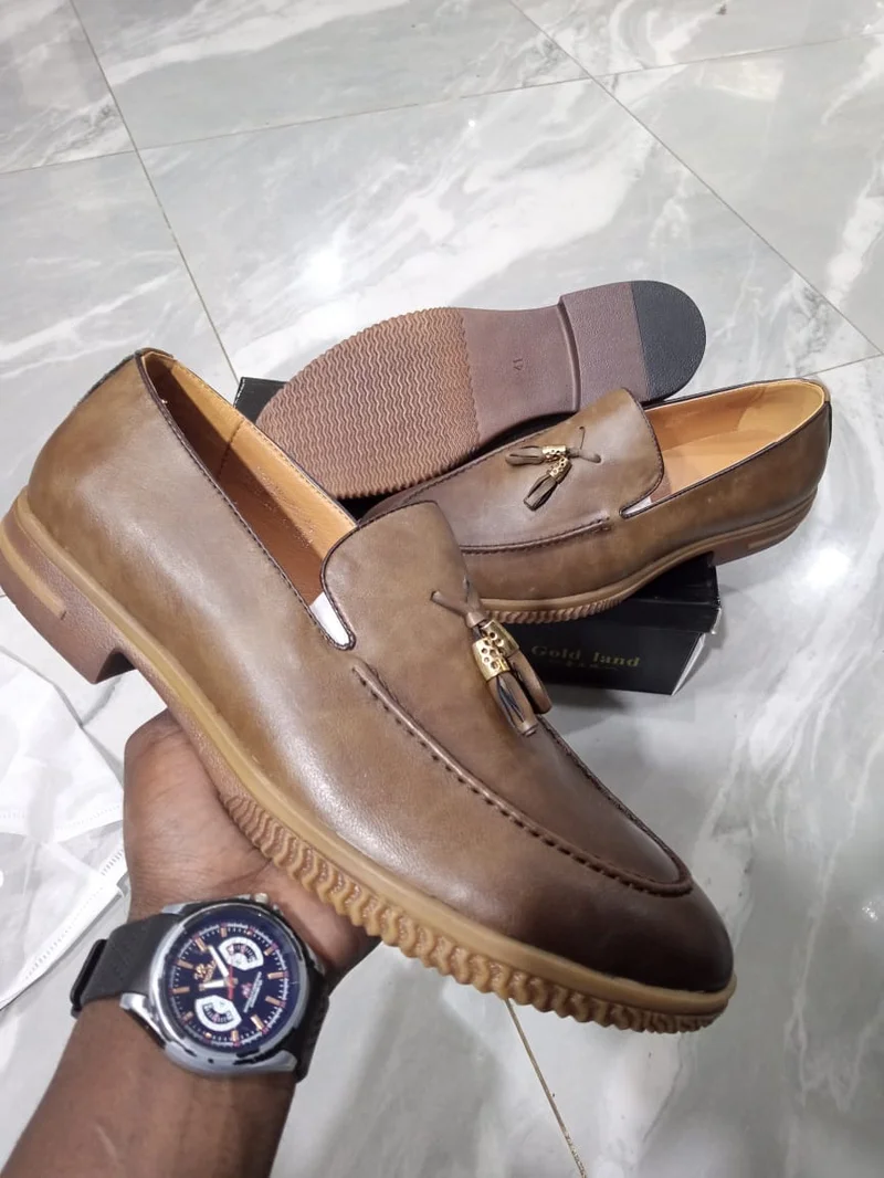 gold_land_leather_slip_on_loafers_mens_shoe_-_gold_2.webp