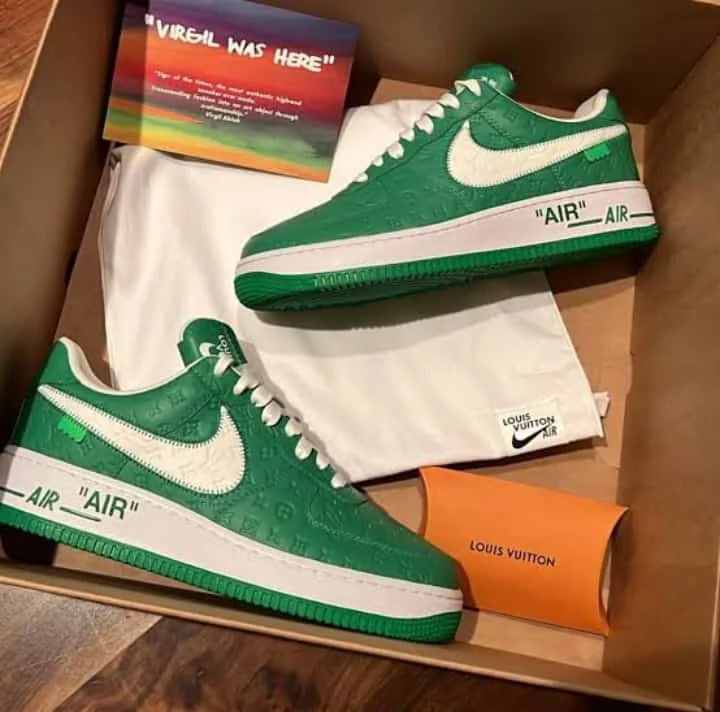 green_and_white_louis_vuitton_x_nike_air_force1_low_4.webp