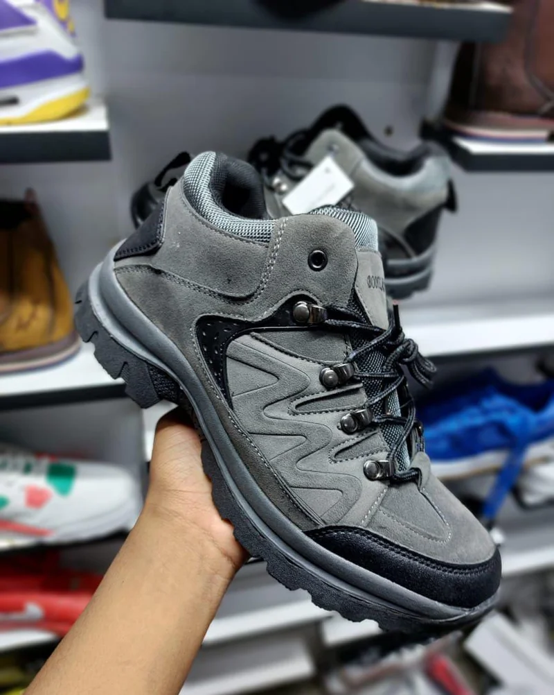grey_durable_outdoor_boots_bootland_hiking_boots_2.webp