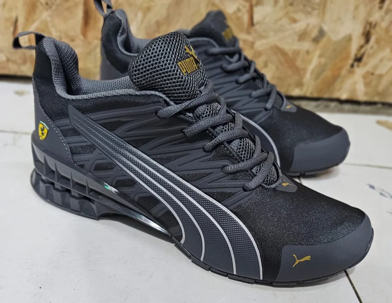 grey_puma_voltaic_ferrari_running_shoes_2.webp