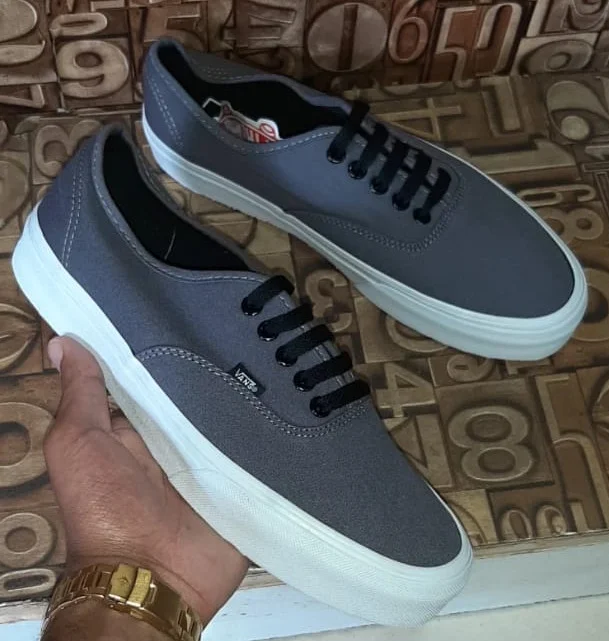 grey_vans_authentic_shoes_-double_sole_2.webp