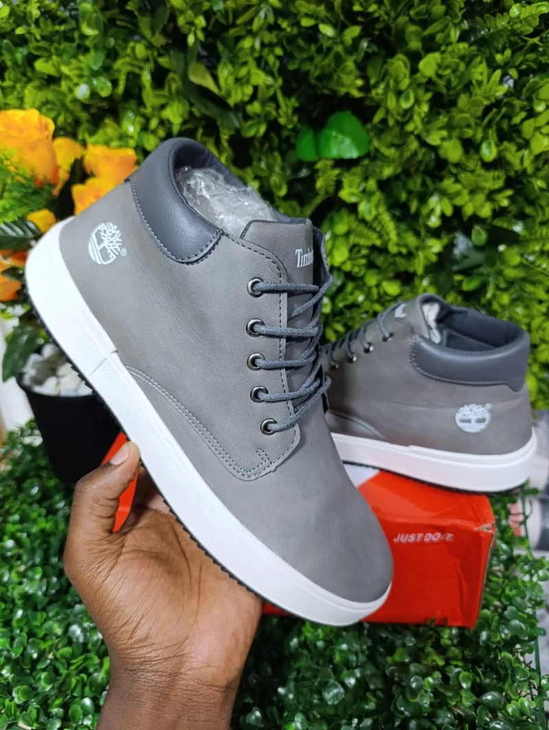 grey_white_timberland_high-top_sneakers_2.webp