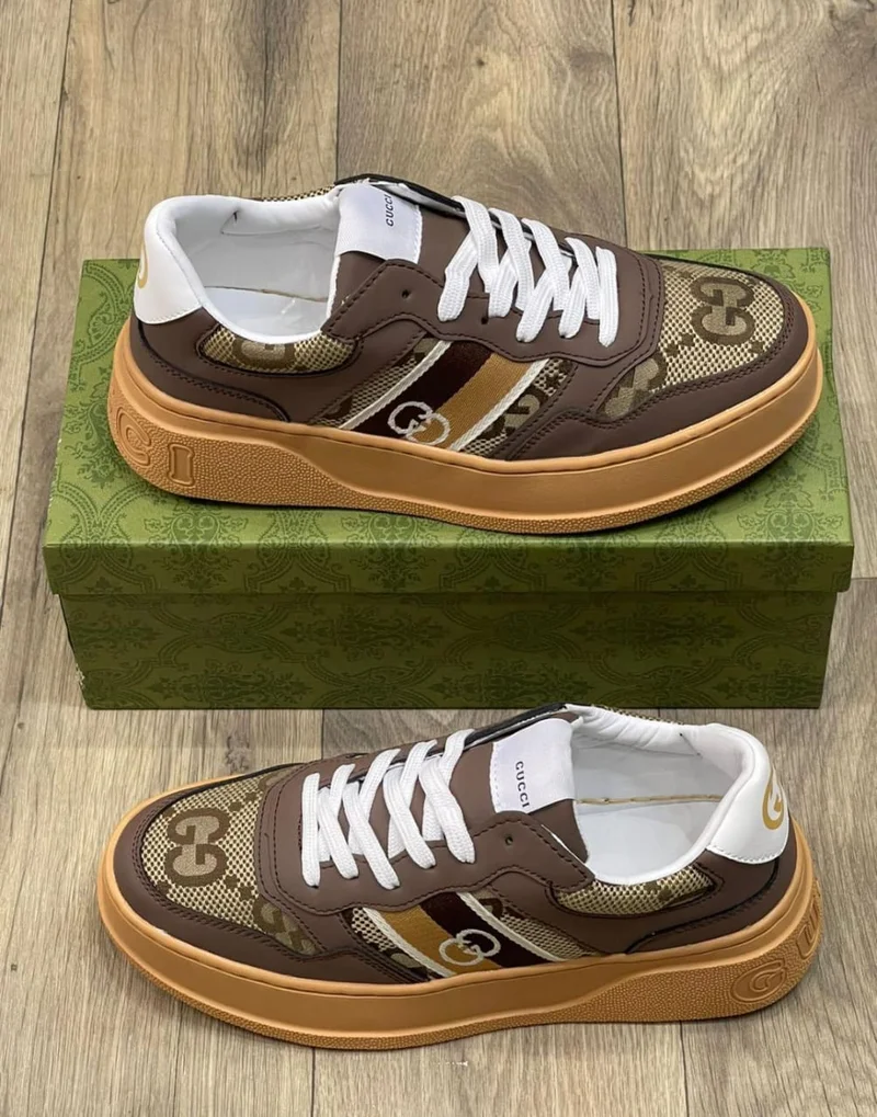 gucci_gg_chunky_men's_black_and_white_low_top_sneakers_2.webp