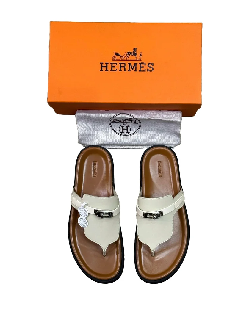 hermes_empire_sandals._2.webp