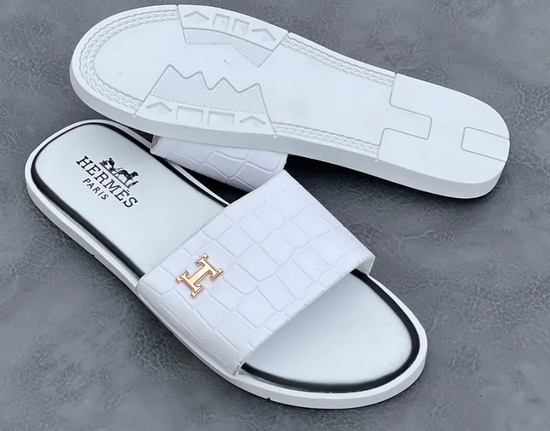 hermes_leather_palm_slippers_a_timeless_classic_-_white_2.webp