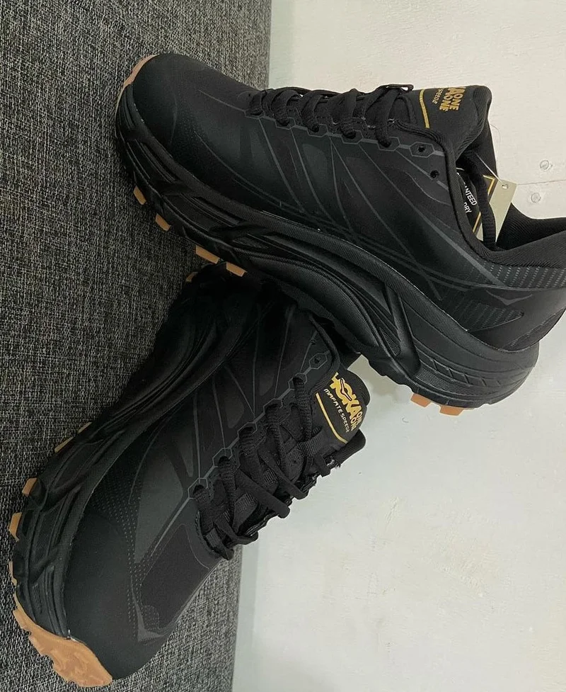 hoka_one_one_kaha_gore-tex__hiking_shoes_2.webp