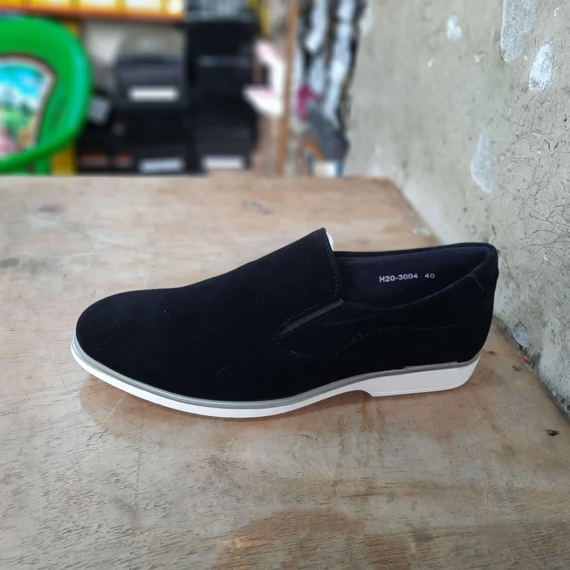 italy_slipon_suede_leather_men_shoes_oxford_casual_classic_sneakers_2.webp