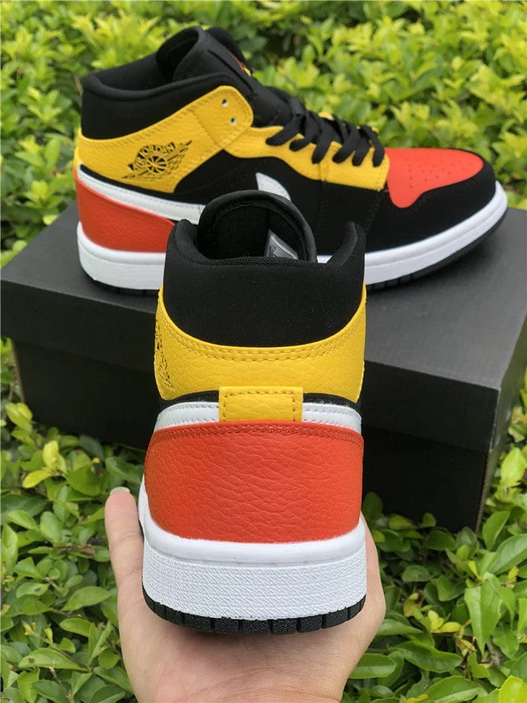 jordan_1_mid_amarillo_raygun_2.webp