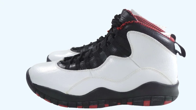 jordan_10_og_'chicago'_2.webp