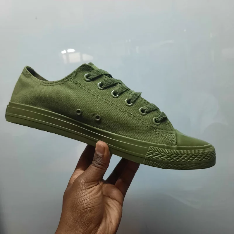 jungle_green_converse_all_star_2.webp