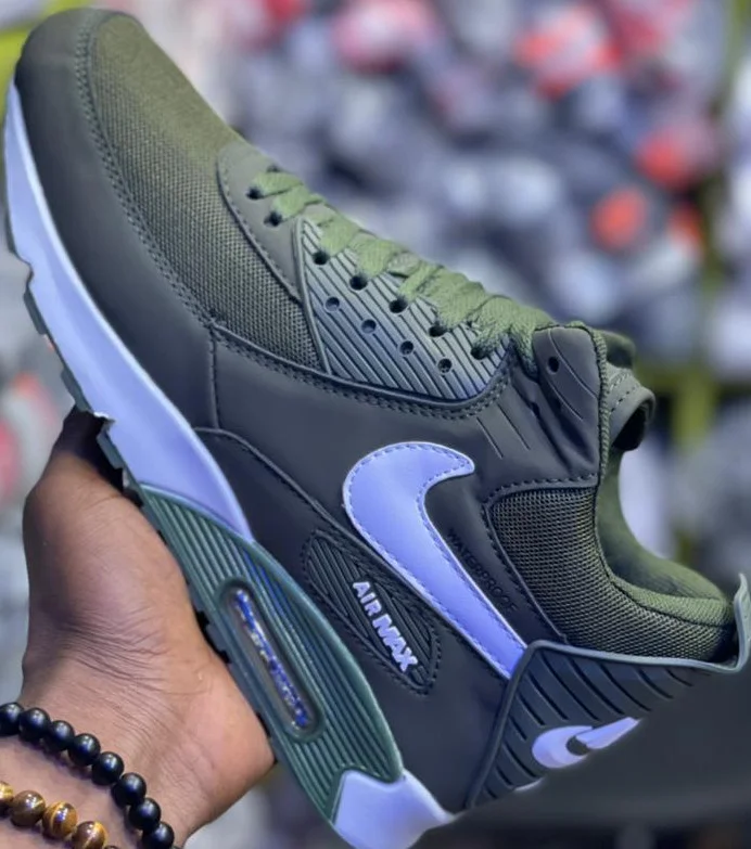 jungle_green_nike_air_max_90_2.webp