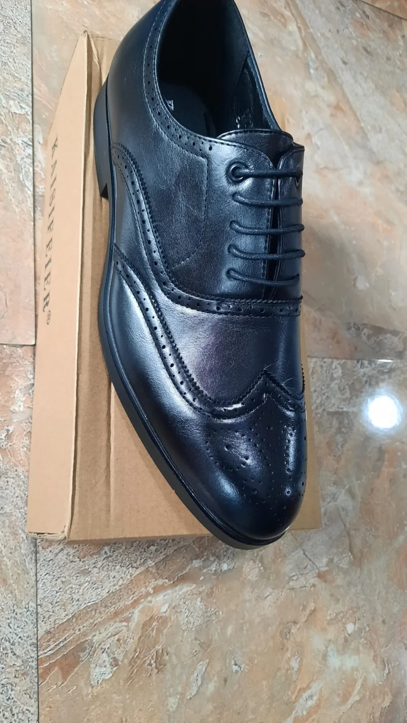 kaisifeier_mens_leather_lace_up_black_derby_shoes_3.webp