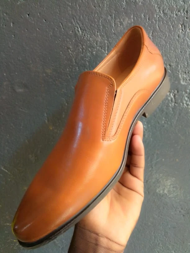 kaisifeier_mustard_leather_slipon_official_men_shoes_2.webp