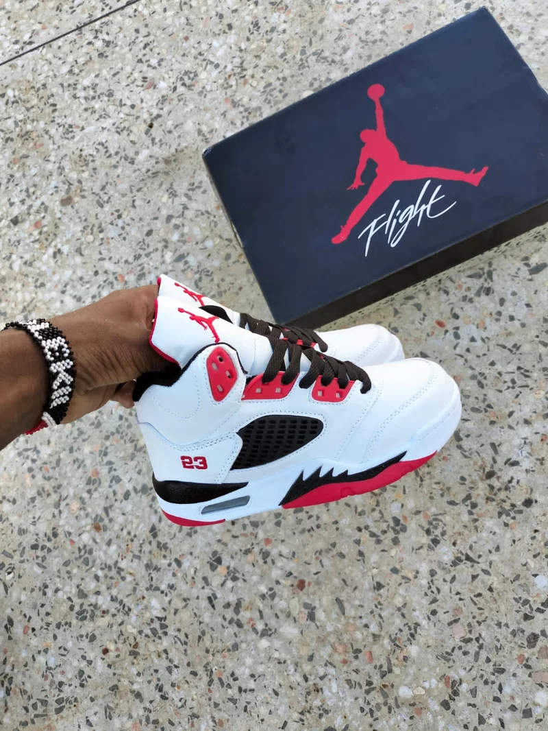 kids_air_jordan_5_og_90_white_red_black_3.webp