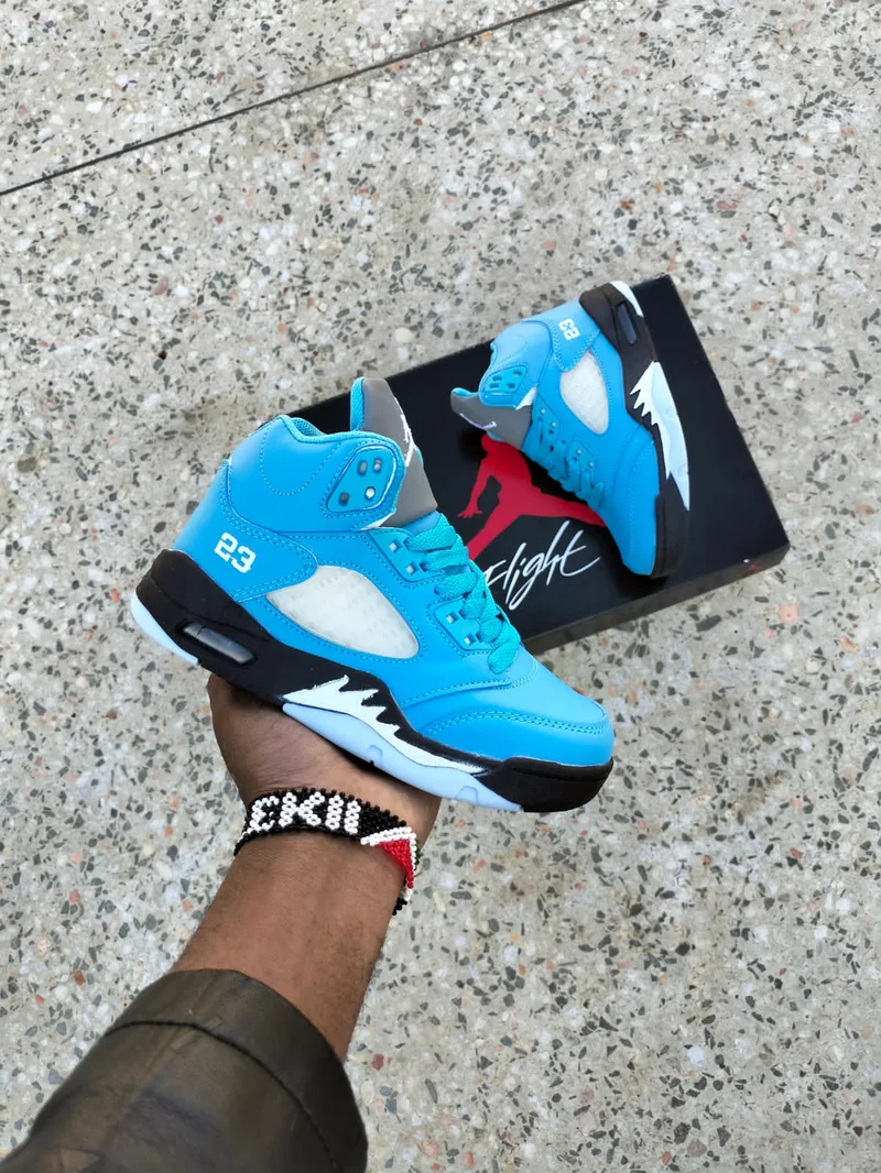 kids_air_jordan_5_og_90university_blue_2.webp
