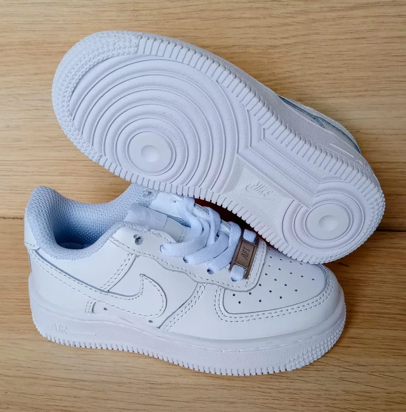 kids_all_white_nike_air_force_1_children_sneakers_3.webp