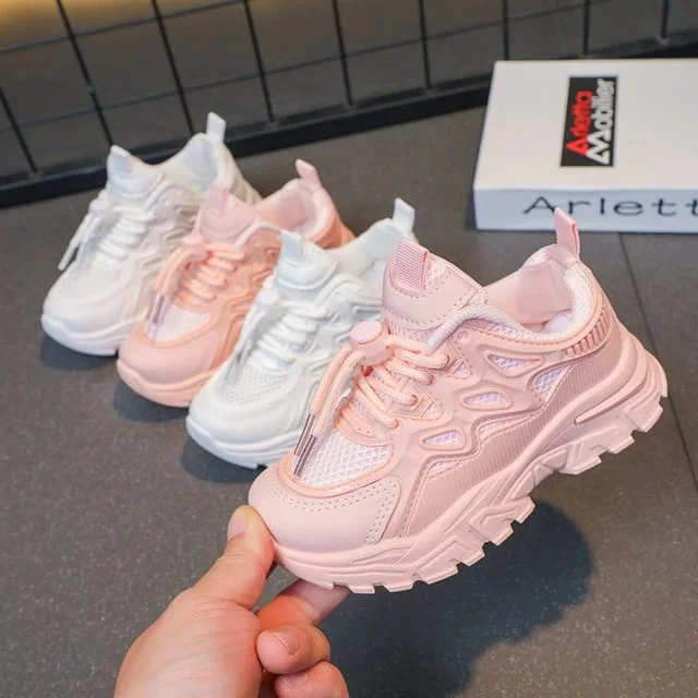 kids'_pink_sneakers__trendy,_comfortable,_and_durable_kids_sports_shoes_2.webp