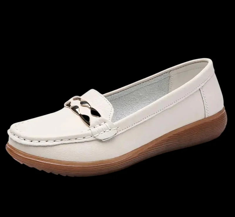lady_fashionable_loafers(_elegant_beige)_2.webp