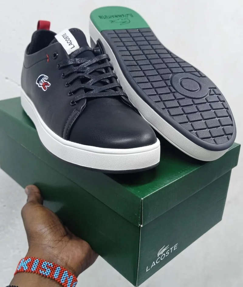 low-top_lacoste_sneakers_casual_trainers_shoes_2.webp