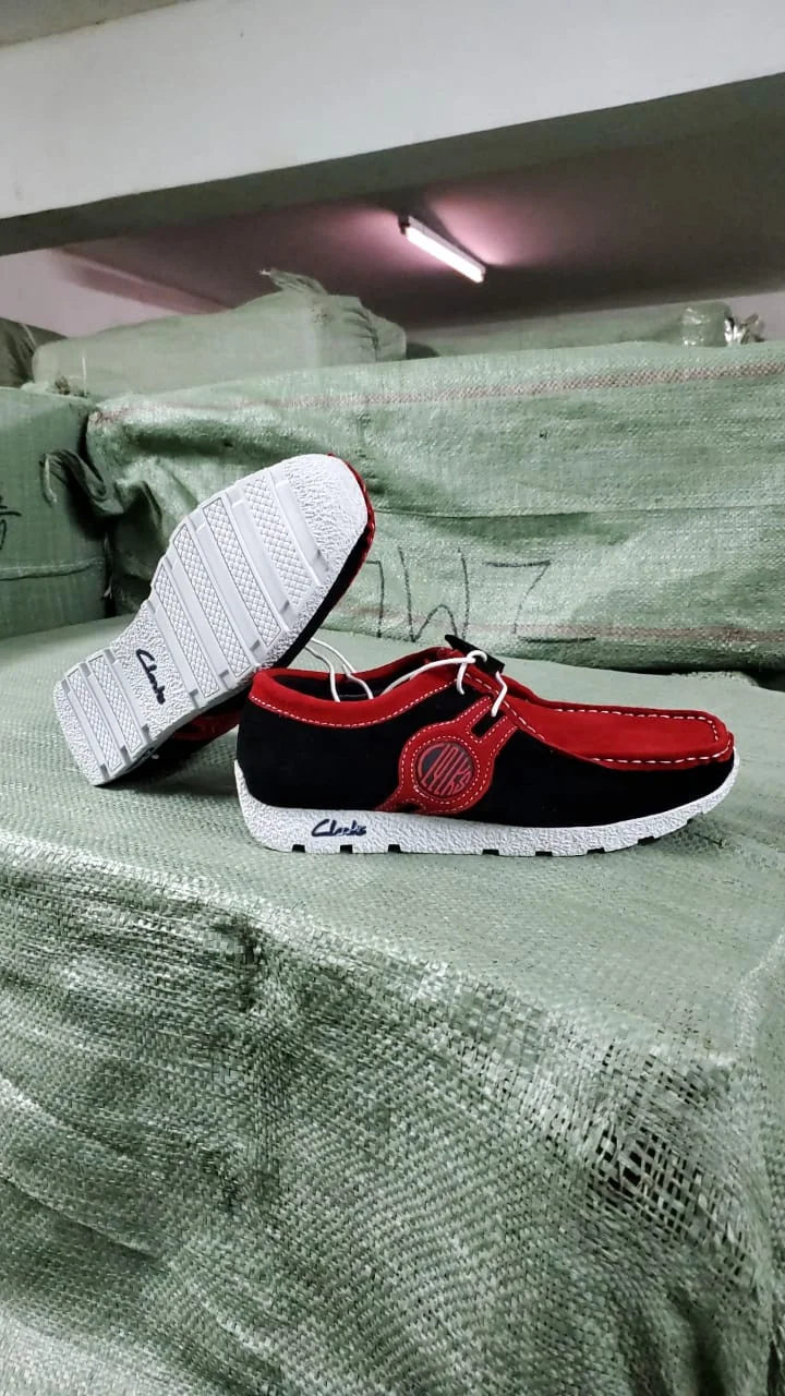 maroon-white_men_casual_clarks_garantie_acheter_clarks_2.webp