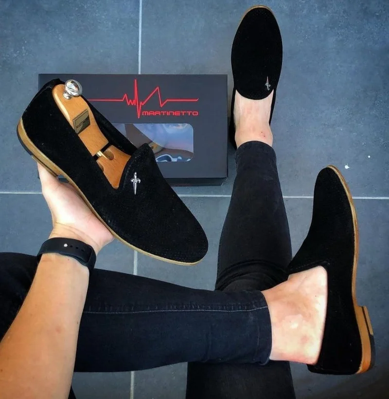 martinetto_loafers_fashion_black_casual_velvet_mens_slipon_shoes_2.webp