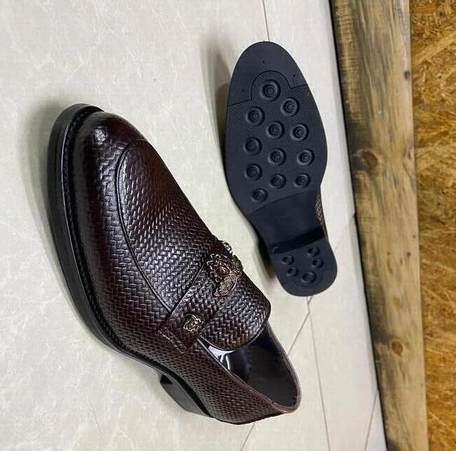 men's_italian_leather_loafers_-_luxury_designer_shoes_with_medusa_medallion_3.webp