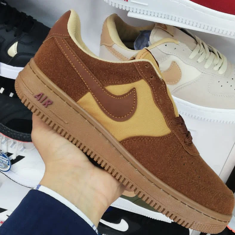 mustard_nike_air_force_1_lv8_2.webp