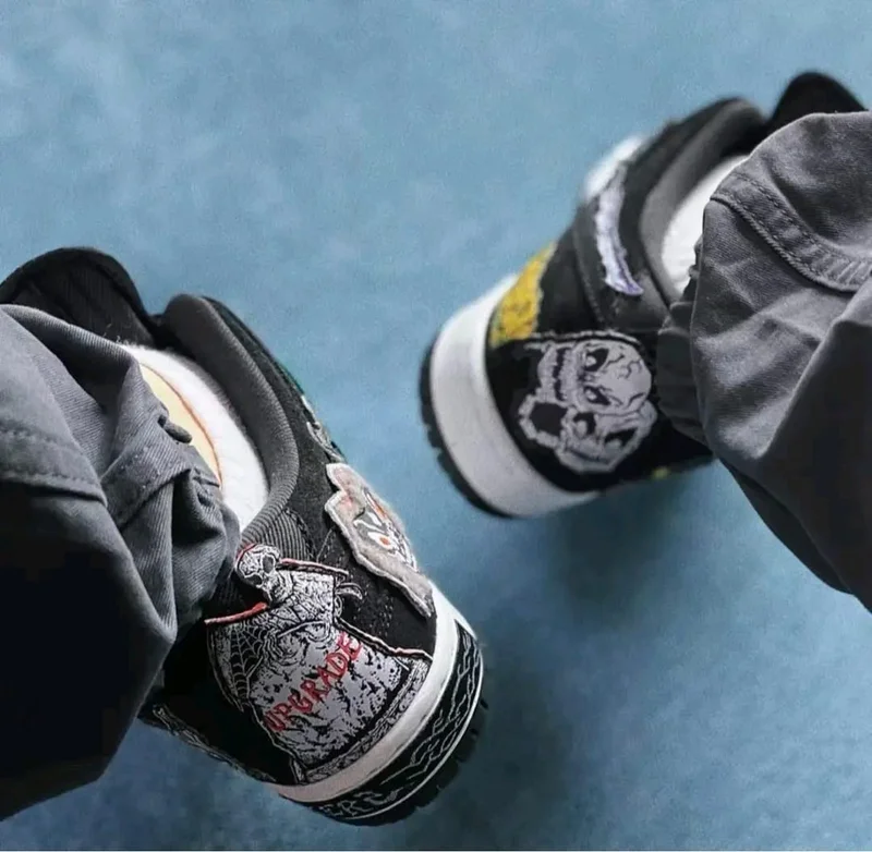 neckface_x_nike_sb_dunk_low_5.webp
